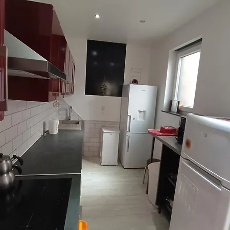 Charming T5 With Garden And Terrace Nice
