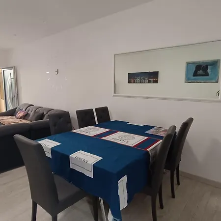 Charming T5 With Garden And Terrace * Nice