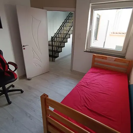 Charming T5 With Garden And Terrace Nice